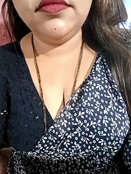 Beautyy38 online show from April 7, 5:08 am