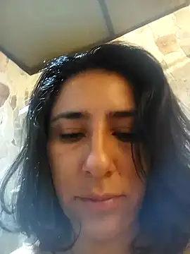 Im Alma  online show from February 9, 12:20 pm