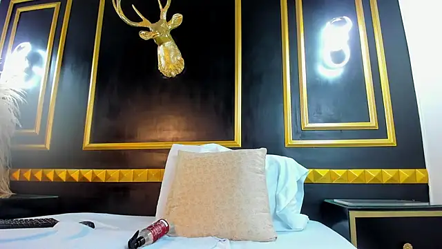 Snapshot of dalila30x chatting on November 25, 3:17 am dalila30x online show from November 25, 3:17 am