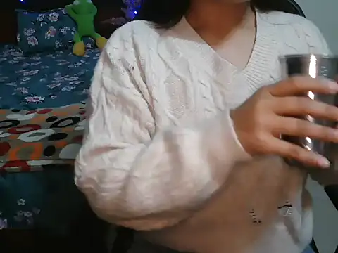 Snapshot of WildRuhi20 chatting on February 3, 5:38 am WildRuhi20 online show from February 3, 5:38 am