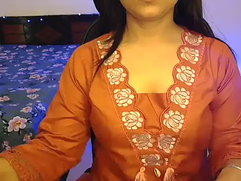 WildRuhi20 online show from April 5, 5:04 am