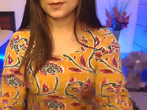 WildRuhi20 online show from June 11, 4:32 am