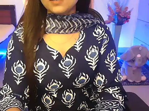 WildRuhi20 online show from June 13, 4:54 am