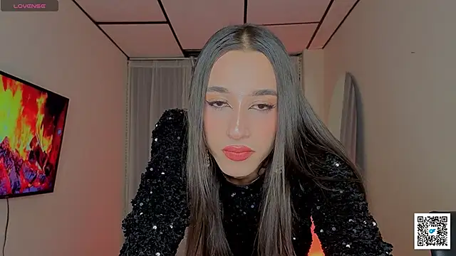 Snapshot of Goddivaa chatting on December 5, 6:11 am Goddivaa online show from December 5, 6:11 am