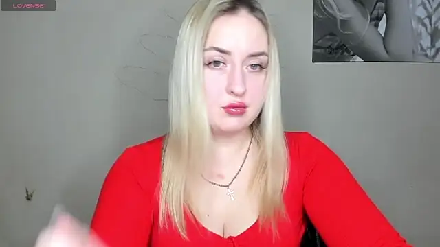 KennaJamess8 online show from December 28, 7:01 pm