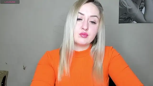 KennaJamess8 online show from January 5, 5:20 pm