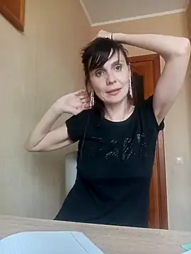 Francenia lolis online show from April 13, 2:11 pm