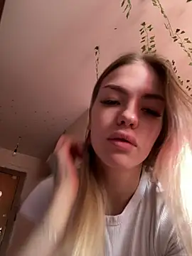 Snapshot of -Sexy_Barbie- chatting on February 28, 3:59 am -Sexy Barbie- online show from February 28, 3:59 am