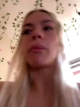 Snapshot of -Sexy_Barbie- chatting on September 27, 4:28 am -Sexy Barbie- online show from September 27, 4:28 am