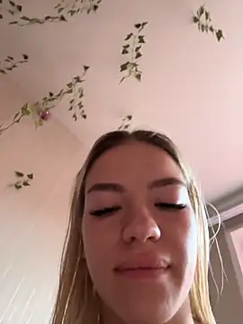 -Sexy Barbie- online show from October 27, 2:37 am