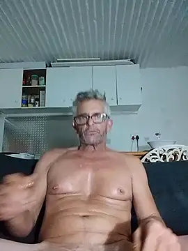 NICJOHNS online show from January 9, 6:21 pm