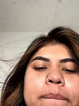 Snapshot of aitana-purple chatting on March 22, 2:15 am aitana-purple online show from March 22, 2:15 am