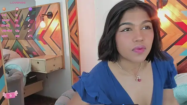 NaiirobiSwan online show from November 21, 7:45 pm