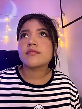 alisson carolina73 online show from November 21, 11:58 pm