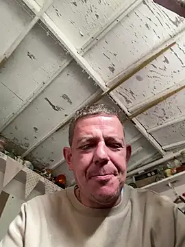 mrwright878787 online show from April 10, 3:39 pm