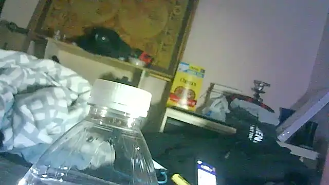 Snapshot of DI4MOND_FIR3 chatting on June 27, 2:38 am DI4MOND FIR3 online show from June 27, 2:38 am