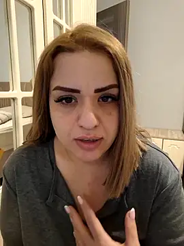 cansuozell online show from December 23, 5:38 am