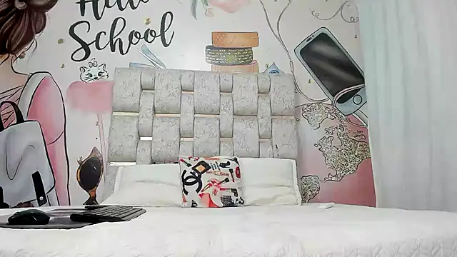 KOURTNEY-- online show from January 12, 1:42 am