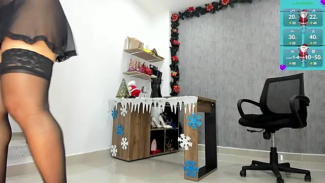Ella Pride1 online show from December 12, 8:43 pm