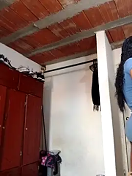 Snapshot of alexxa_Rooa chatting on February 12, 9:10 pm alexxa Rooa online show from February 12, 9:10 pm