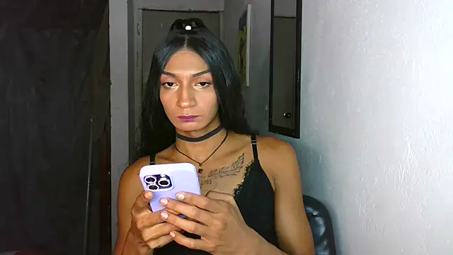 Snapshot of alexxa_Rooa chatting on February 14, 1:46 am alexxa Rooa online show from February 14, 1:46 am