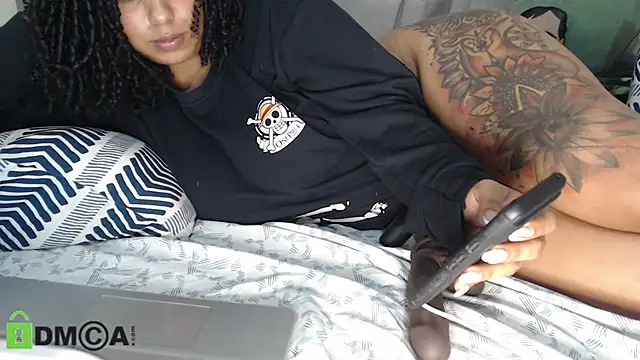 Snapshot of amantinaBOOBS chatting on January 2, 10:44 pm amantinaBOOBS online show from January 2, 10:44 pm