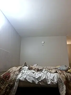 Snapshot of Puusy780 chatting on January 14, 2:39 am Puusy780 online show from January 14, 2:39 am