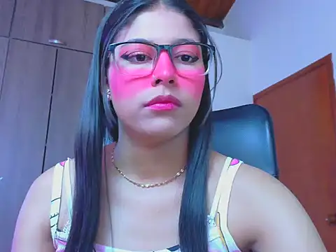  ALLYSON18  online show from June 3, 11:57 am