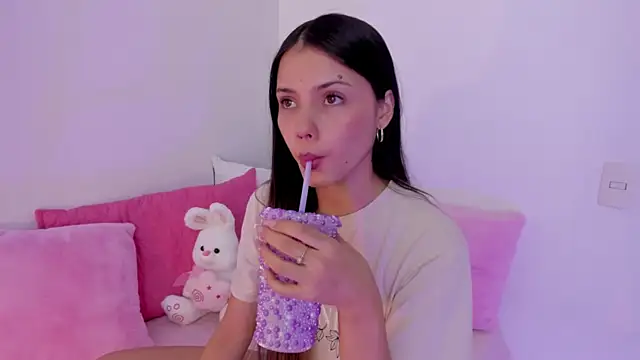 Brisa blue online show from March 3, 6:14 pm