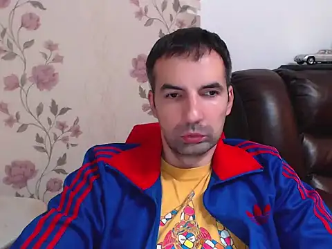 Leo 1617 online show from November 9, 6:17 pm