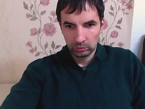 Snapshot of Leo_1617 chatting on February 20, 3:34 pm Leo 1617 online show from February 20, 3:34 pm