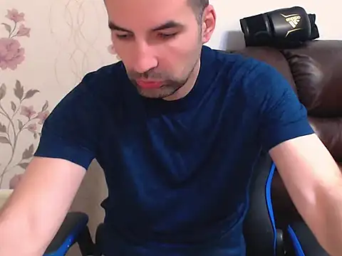 Leo 1617 online show from April 18, 3:16 pm