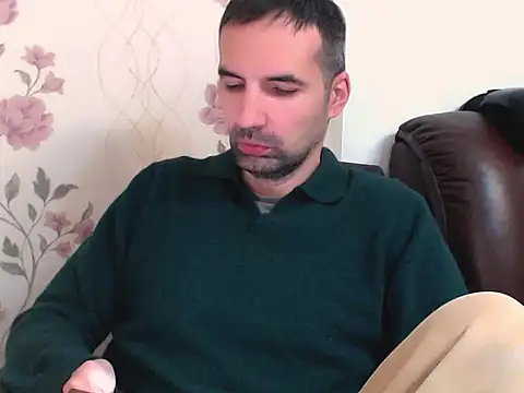 Leo 1617 online show from April 19, 10:58 am