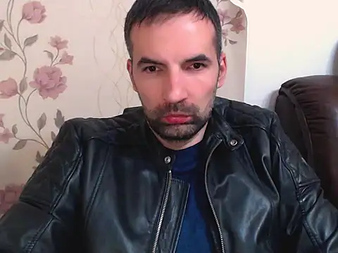 Leo 1617 online show from April 23, 7:27 pm