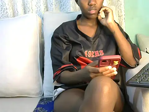 Caryyyl online show from October 29, 6:48 am