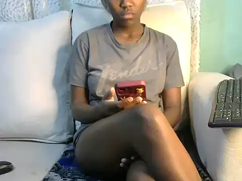 Caryyyl online show from December 21, 9:38 am