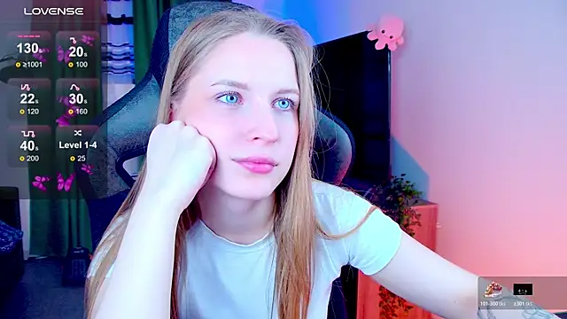 CuteMousee online show from April 15, 6:31 am