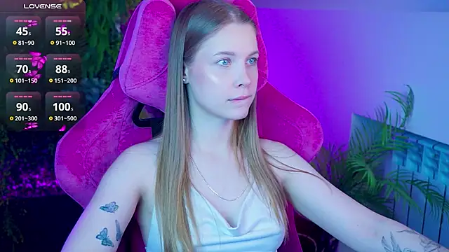 CuteMousee online show from May 30, 8:55 am