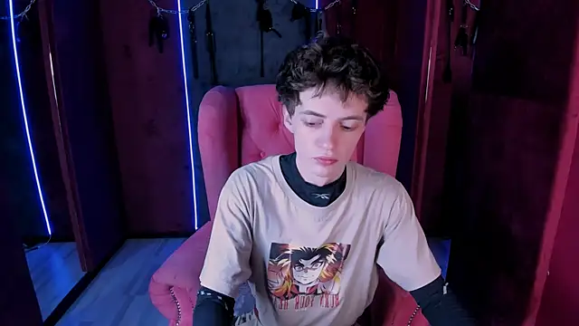 LukeSweet online show from January 16, 10:41 am