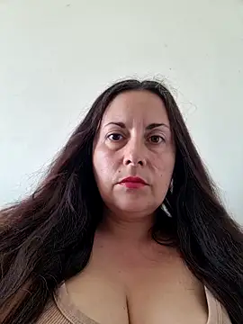 Snapshot of SelieAlMio chatting on April 20, 11:13 am SelieAlMio online show from April 20, 11:13 am