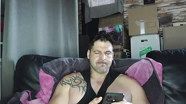 XxBigboybandxX online show from March 22, 7:23 am