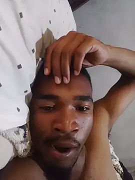 Snapshot of Gostosao_big_penis chatting on December 4, 3:59 am Gostosao big penis online show from December 4, 3:59 am