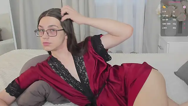 Snapshot of Alfreda_Mills chatting on February 28, 10:38 am Alfreda Mills online show from February 28, 10:38 am