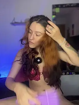 Ginger Foxy online show from May 30, 5:54 pm