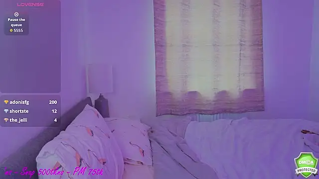 Daisydelicious online show from March 24, 9:36 am