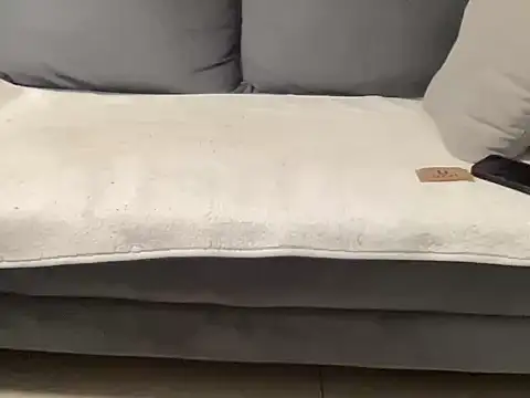 Snapshot of 4small4inchlol chatting on December 22, 7:55 pm 4small4inchlol online show from December 22, 7:55 pm