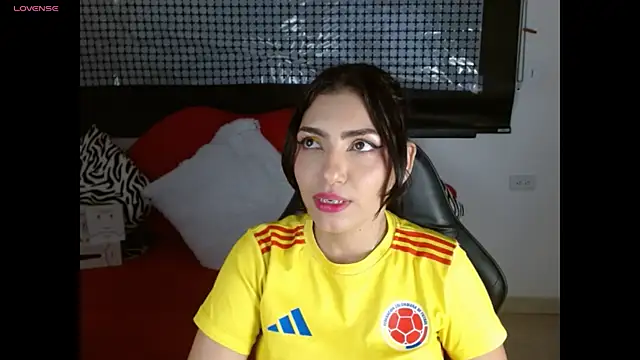 Snapshot of Carolaine69_ chatting on July 3, 1:39 pm Carolaine69 online show from July 3, 1:39 pm