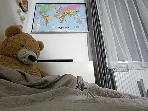 brbrrbrbrb online show from April 15, 6:42 am