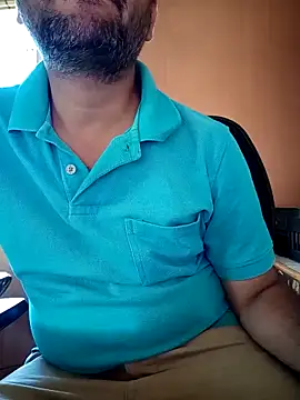 Snapshot of daddy_indian chatting on March 11, 4:43 am daddy indian online show from March 11, 4:43 am