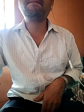 Snapshot of daddy_indian chatting on March 19, 7:51 am daddy indian online show from March 19, 7:51 am
